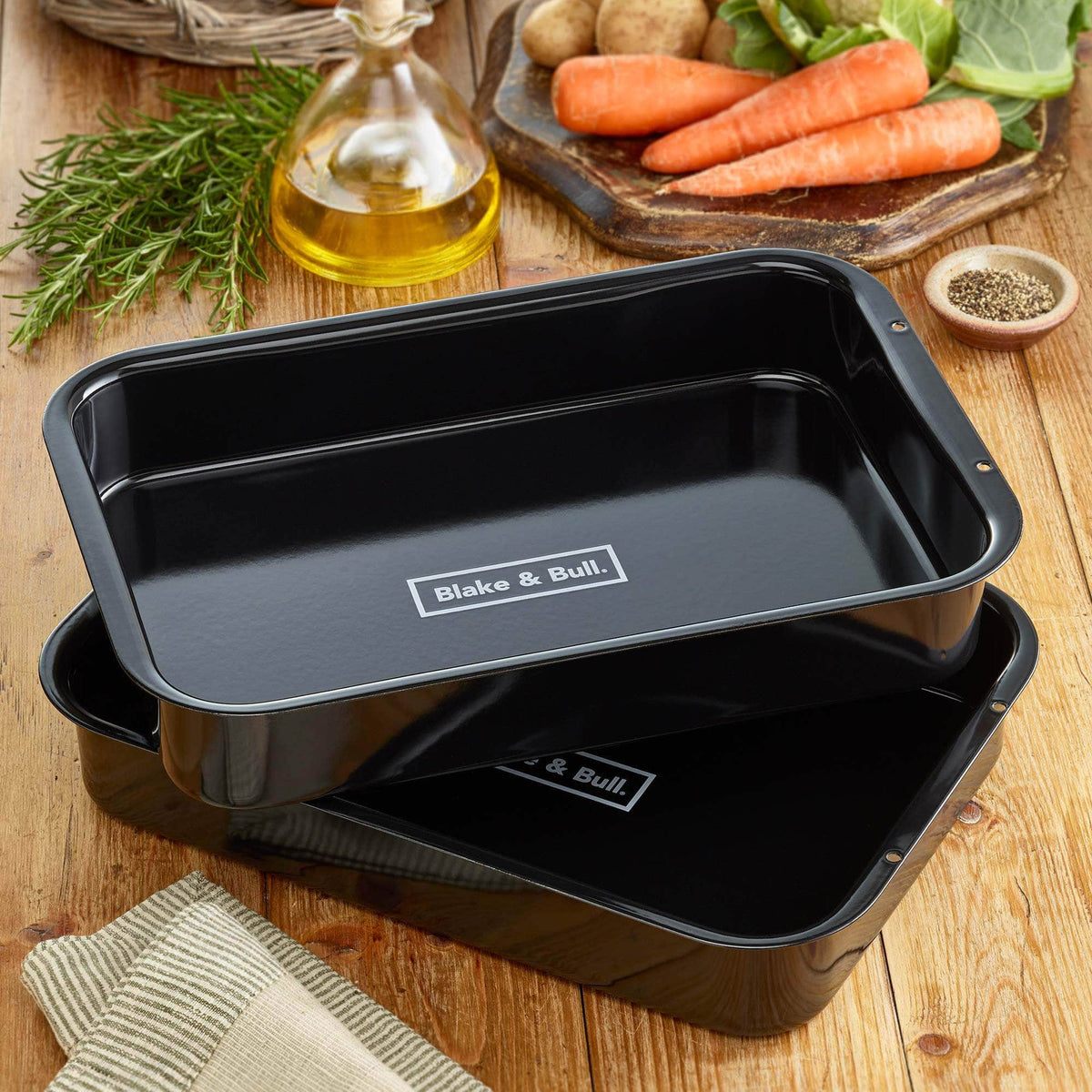 &#39;Fits on runners&#39; black enamelled roasting tin for use with Aga range cookers &#39;half oven&#39; size