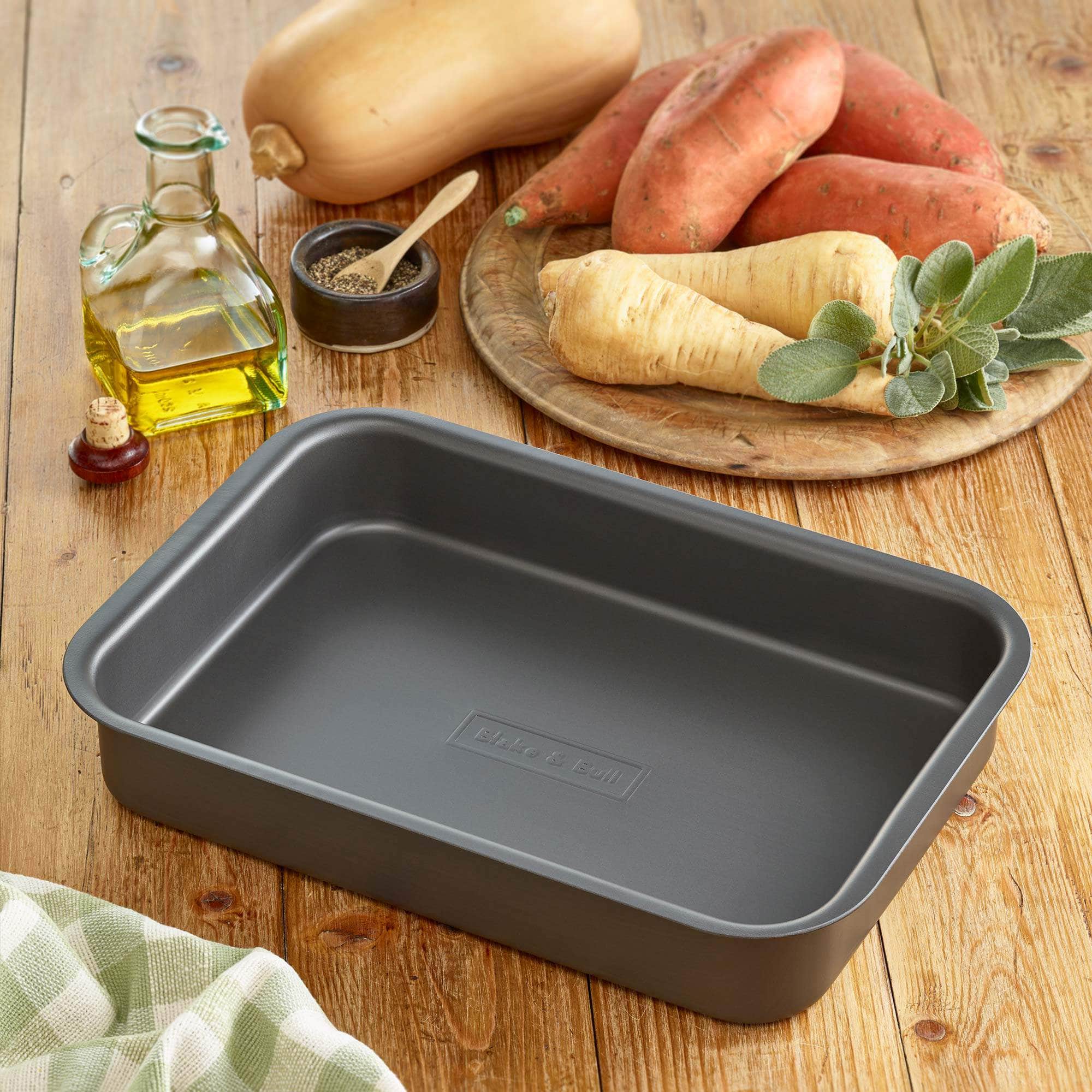 'Fits on runners' roasting tin for use with Aga range cookers 'half oven' size