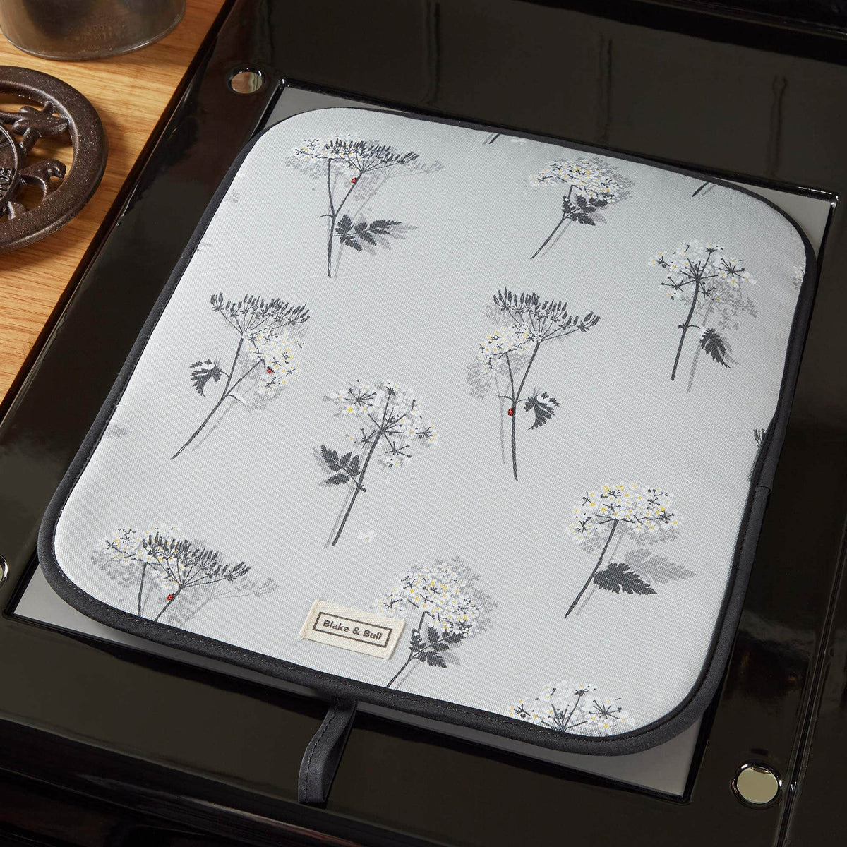 Warming plate cover for use with Aga range cookers - &#39;Cow Parsley&#39;