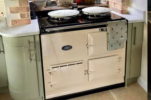 White Reconditioned Aga Range Cooker in Wiltshire