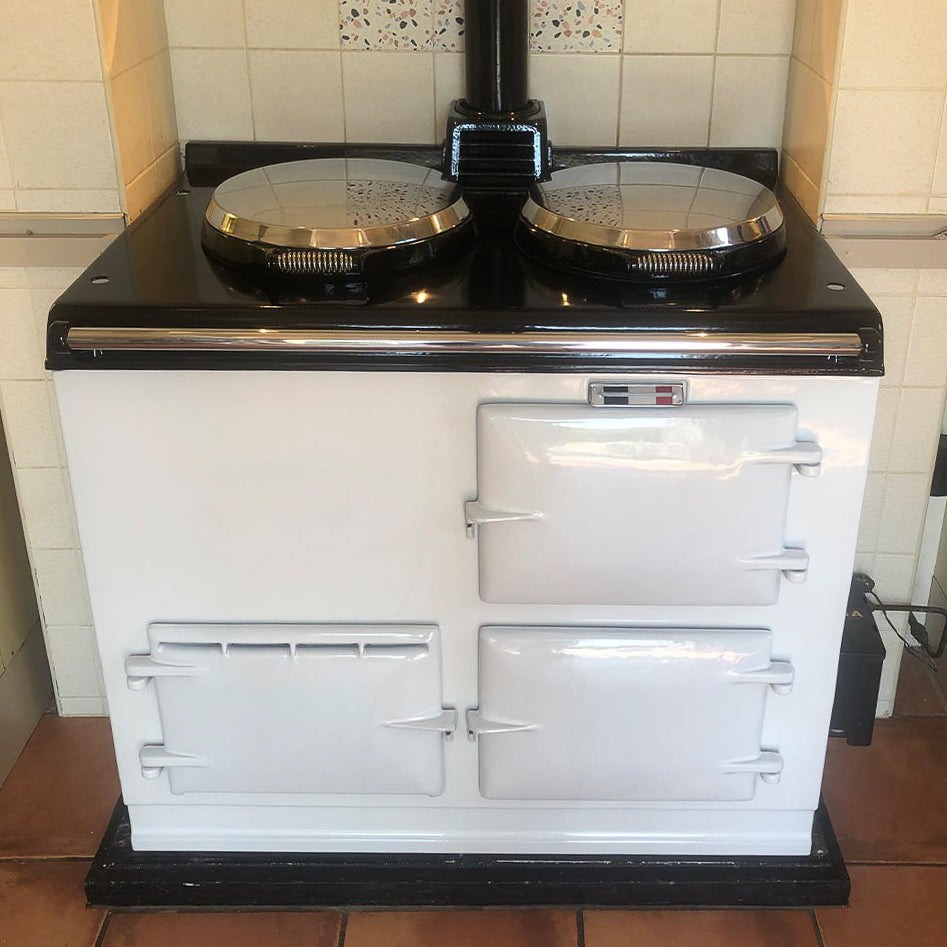 Aga Range Cooker Re-Enamelled From British Racing Green To White