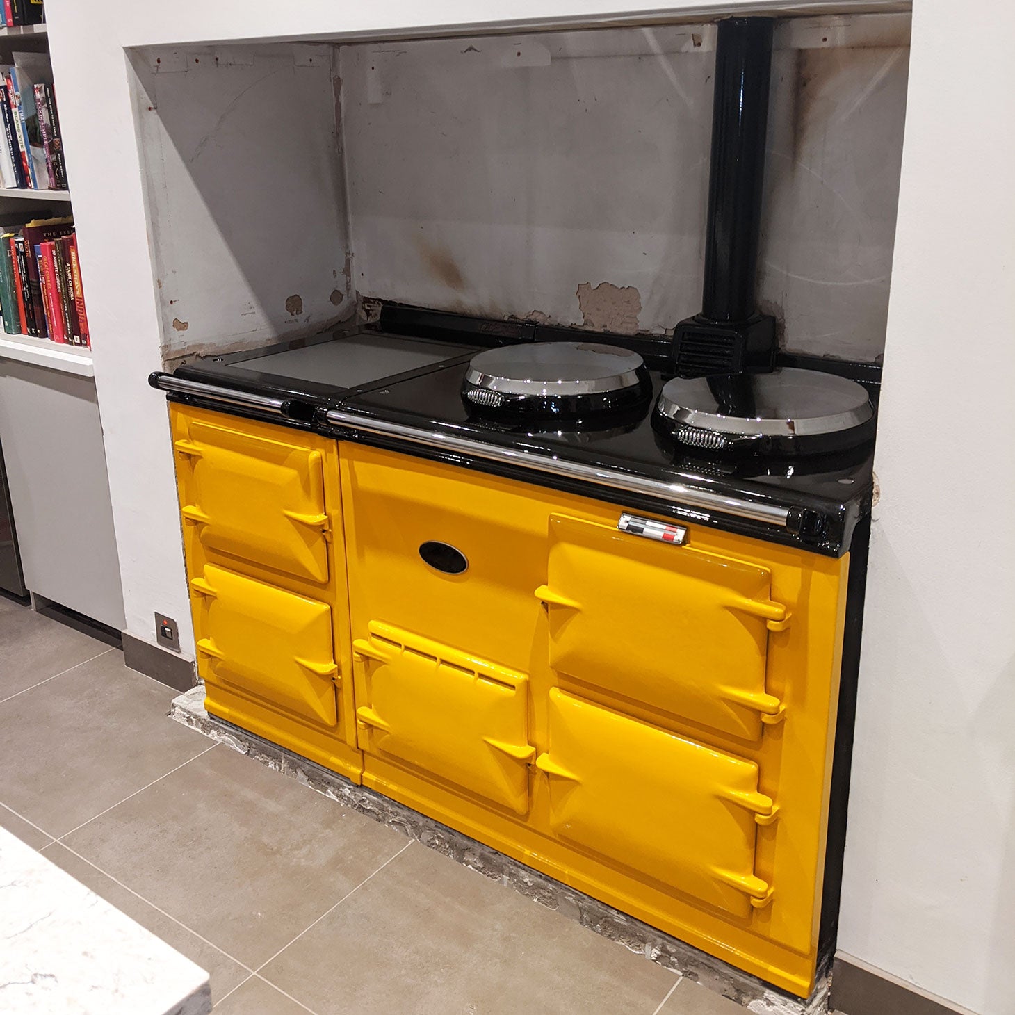 Bring a bit of sunshine to your kitchen - A Yellow Aga Range Cooker!