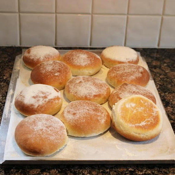 How to cook Bread Baps / Rolls in an Aga Range Cooker