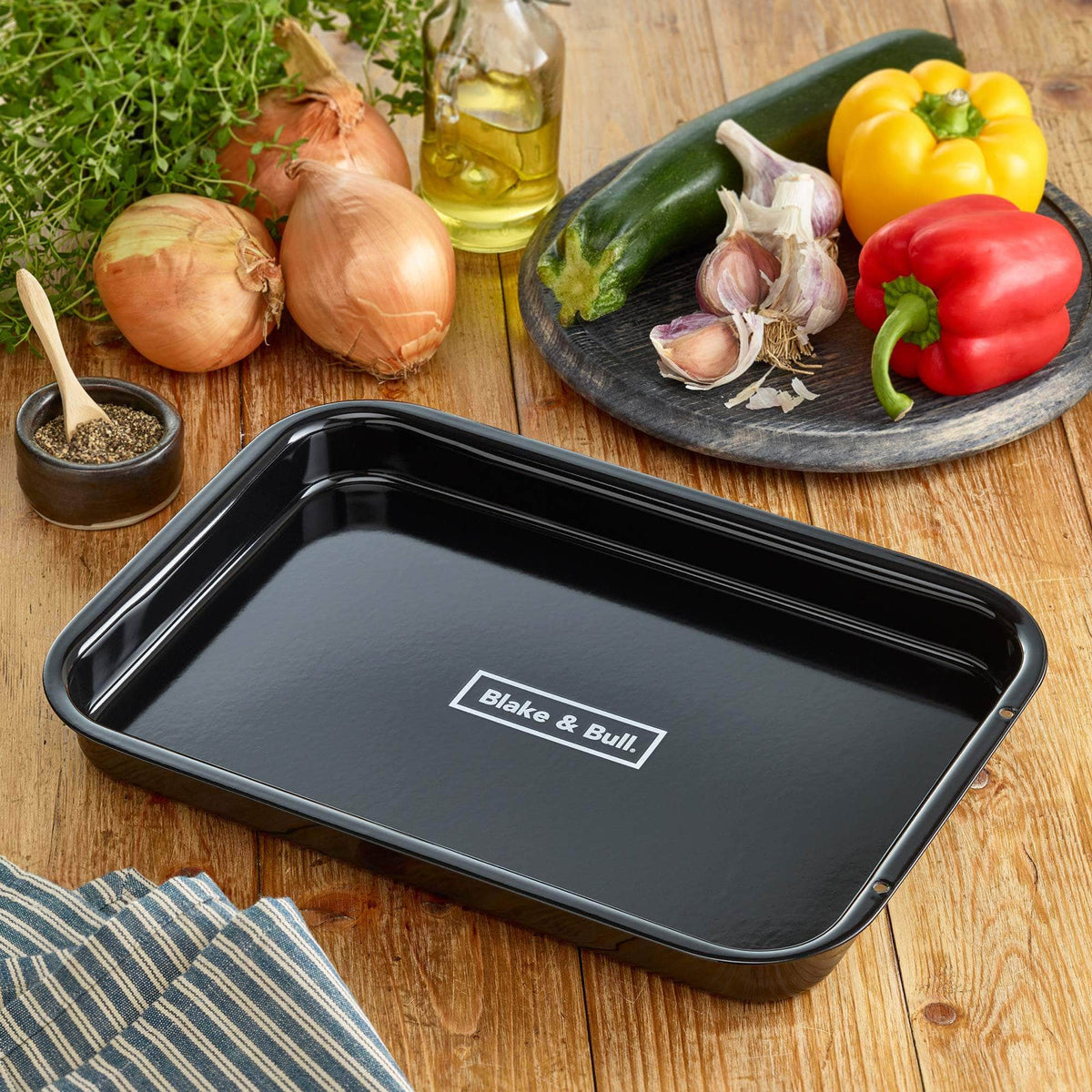 &#39;Fits on runners&#39; black enamelled tray bake for use with Aga range cookers &#39;half oven&#39; size