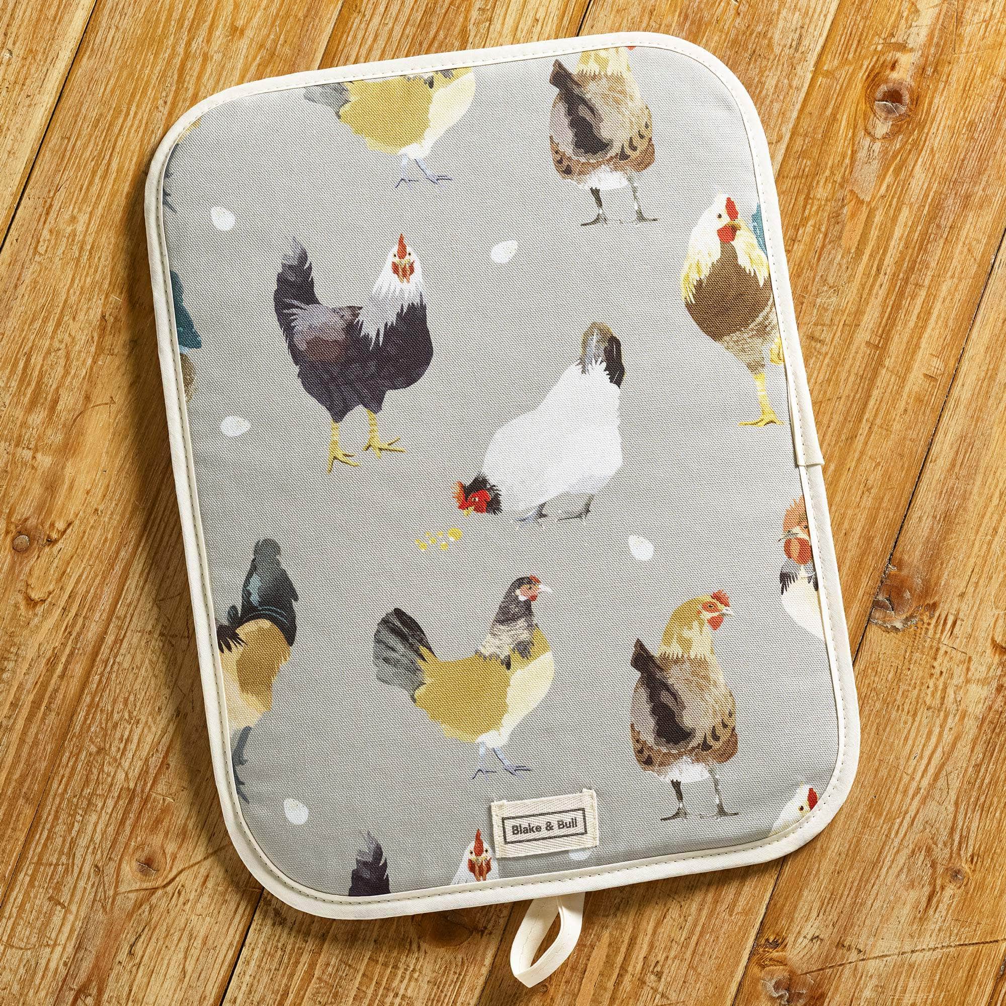 Chefs pad with loop for use with Rayburn '400' series range cooker - 'The Chickens'