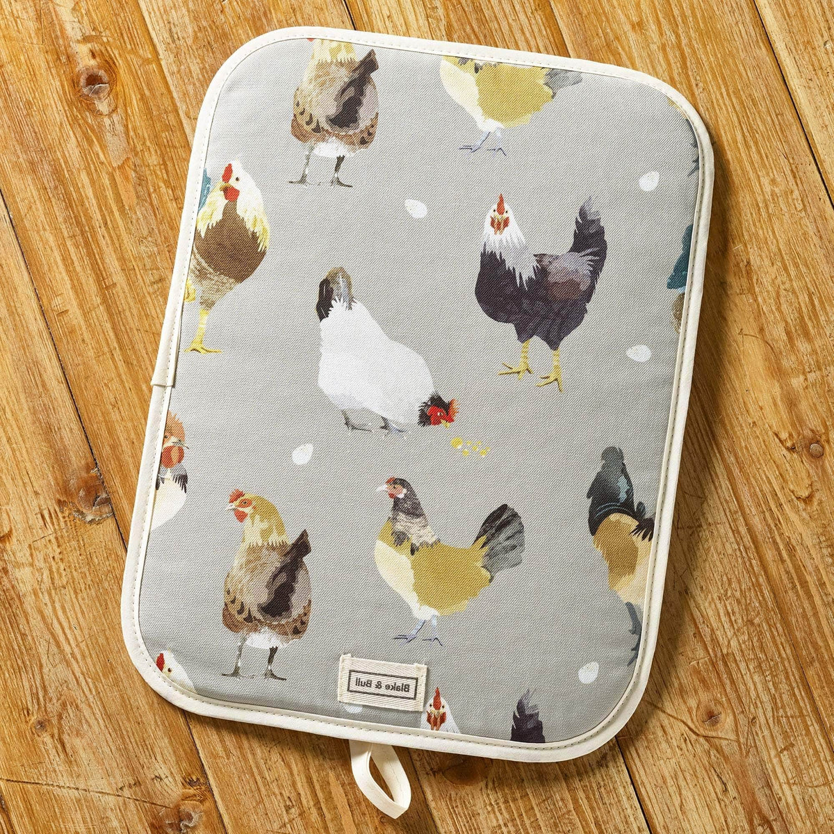 Chefs pad with loop for use with Rayburn &#39;600&#39; series range cooker - &#39;The Chickens&#39;