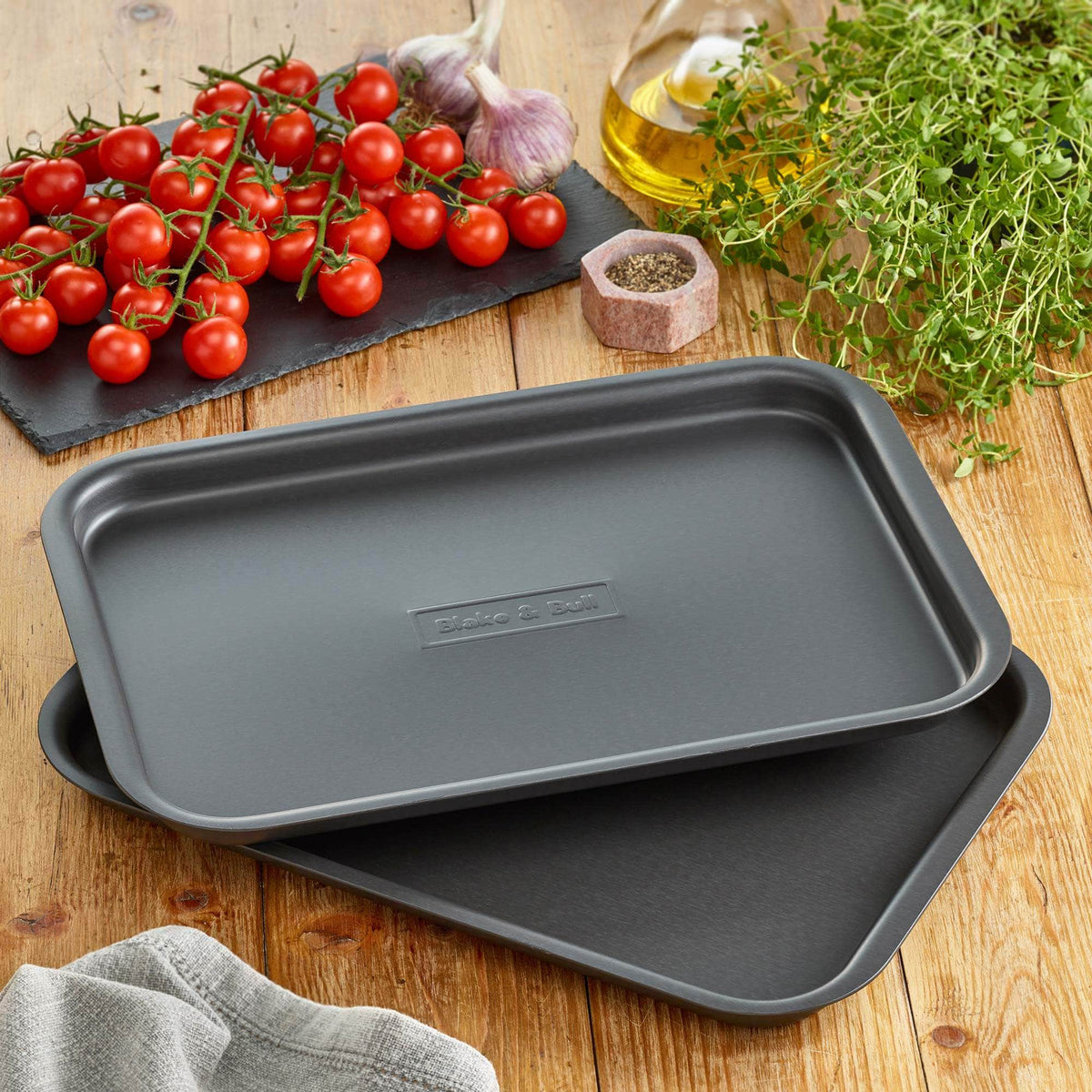 &#39;Fits on runners&#39; baking tray for use with Aga range cookers &#39;half oven&#39; size