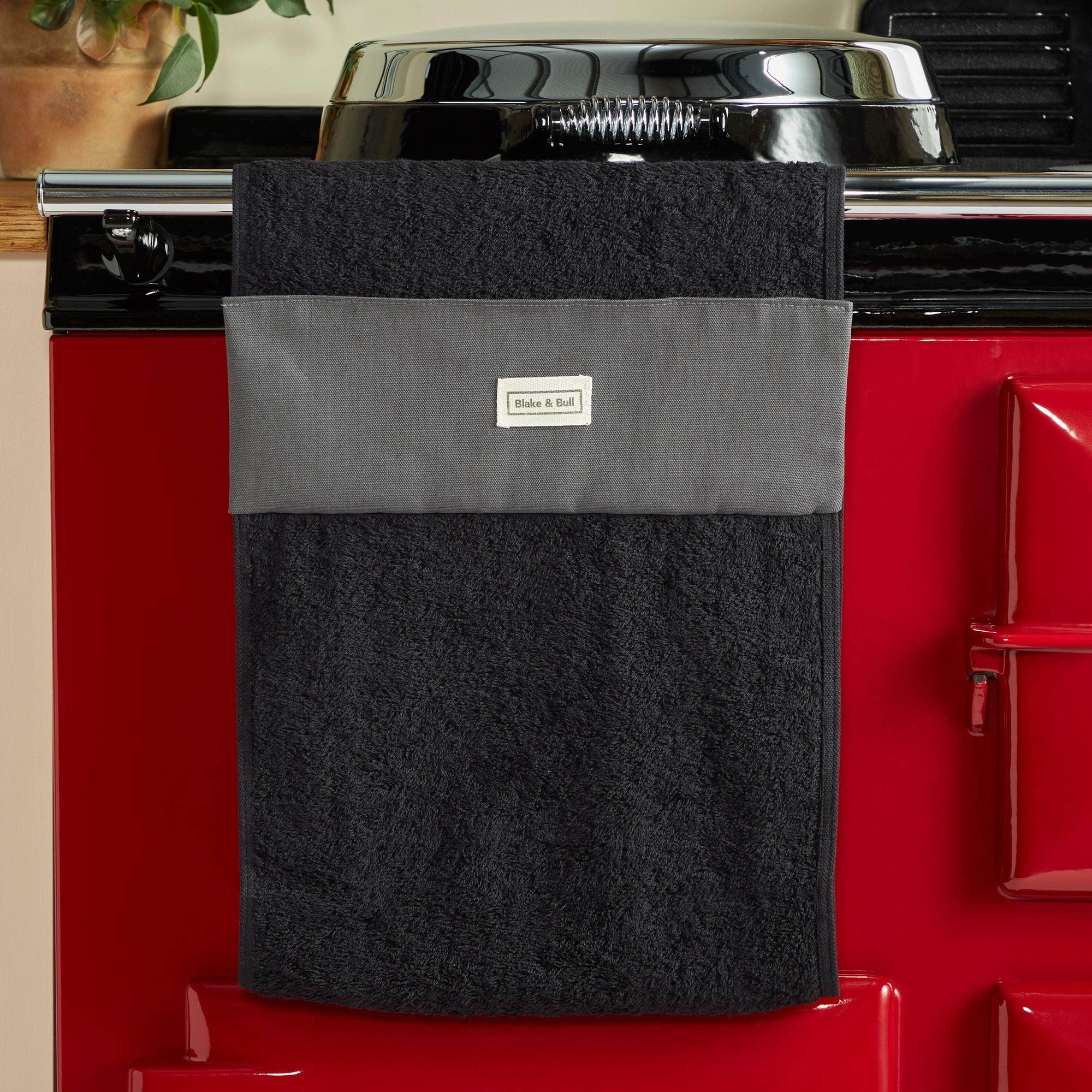 *NEW* Narrow (32 cm) hanging towel with velcro attachment - 'Grey'