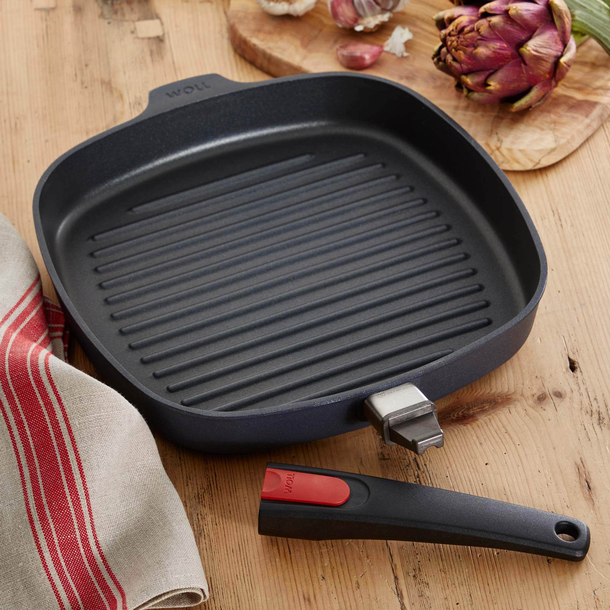 https://www.blakeandbull.co.uk/cdn/shop/products/Non-Stick-Griddle-Pan-Handle-Off-Woll_2048x.jpg?v=1647446664