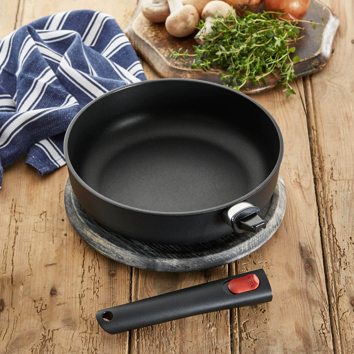 Sauté Pan &amp; Lid | &#39;Eco Lite&#39; by WOLL