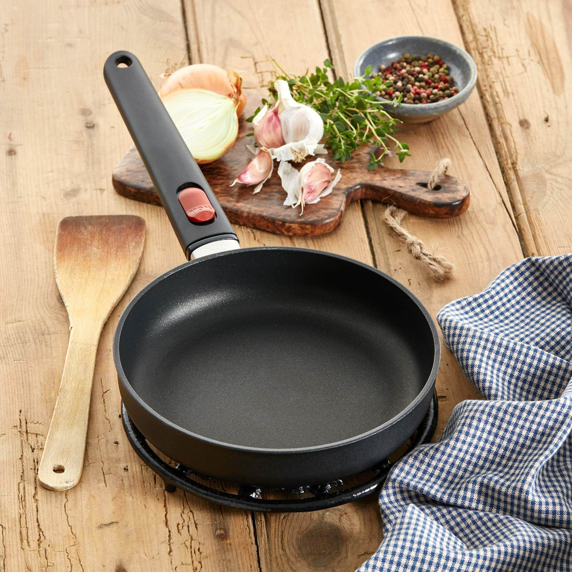 Woll Nowo Titanium 11-Inch Nonstick Frying Pan With Detachable